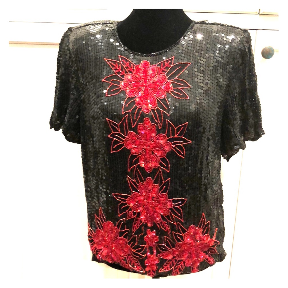 Vintage sequin 80’s top Christmas New Years dragon casino